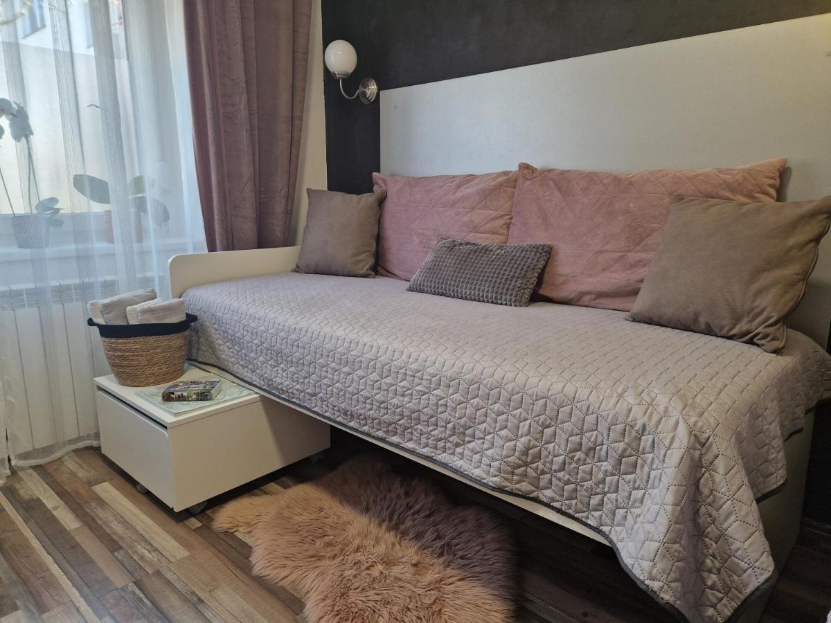 Friz&Fany Postojna City Center ภายนอก รูปภาพ